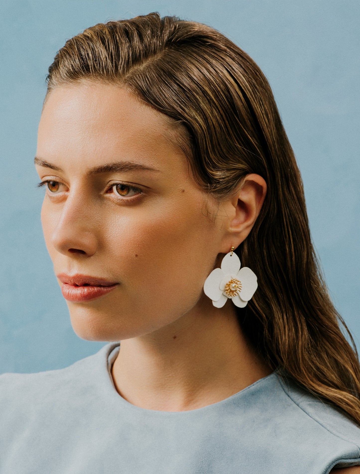 Butterfly Orchid Stud Earrings - Blanc