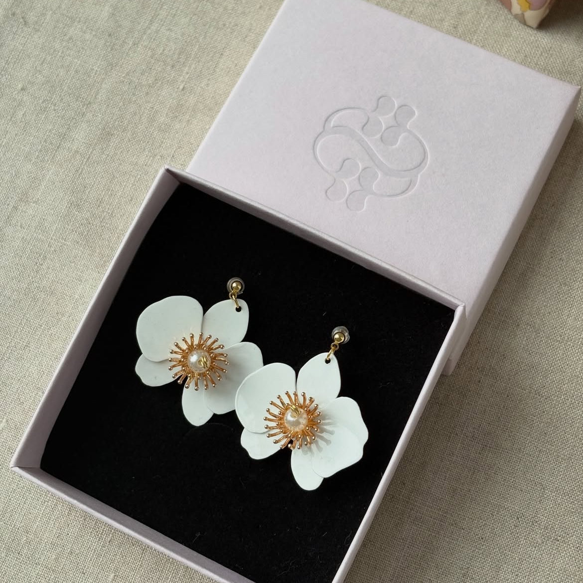 Butterfly Orchid Stud Earrings S White