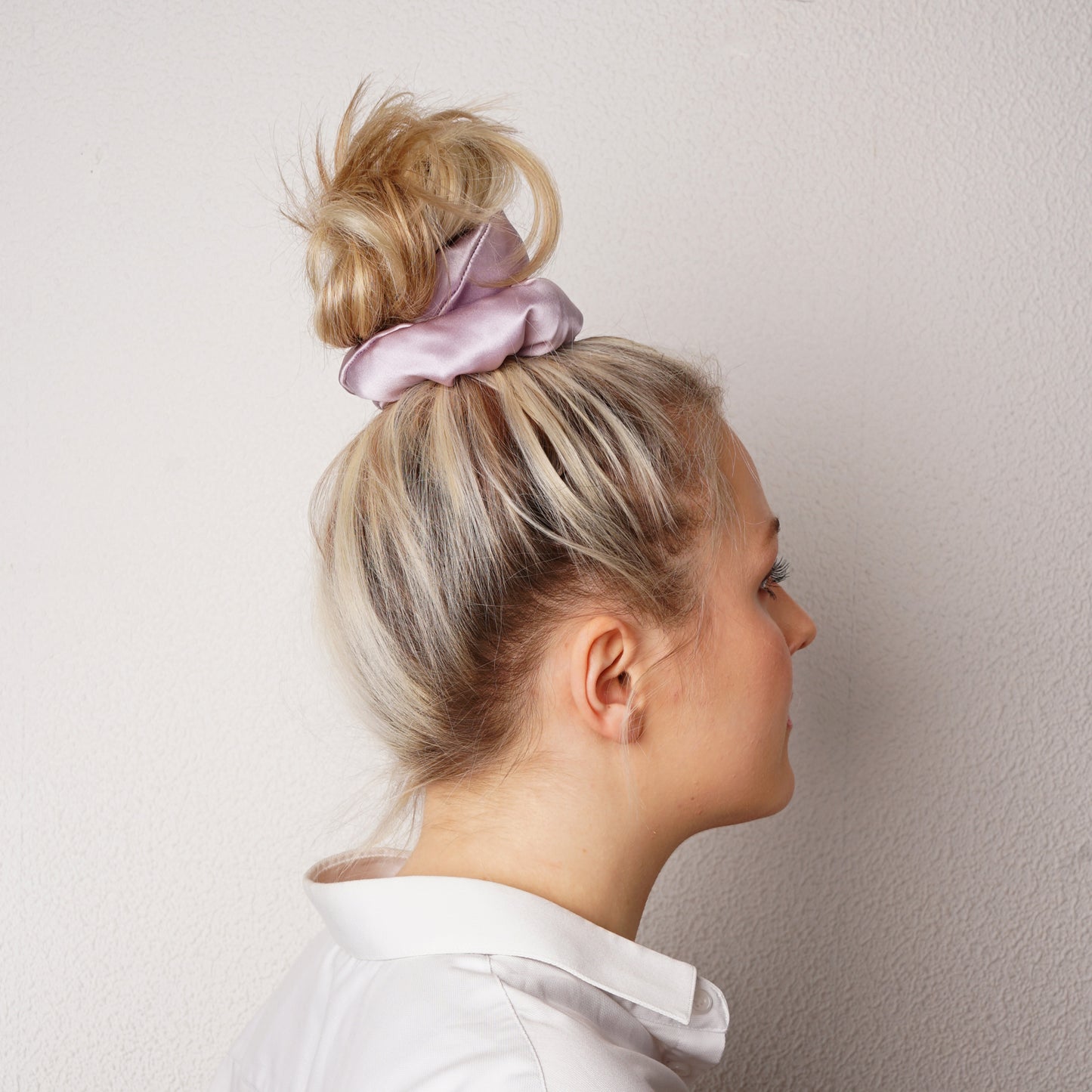 Oversized Pillow Scrunchie - Pink