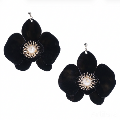Butterfly Orchid Stud Earrings - Noir