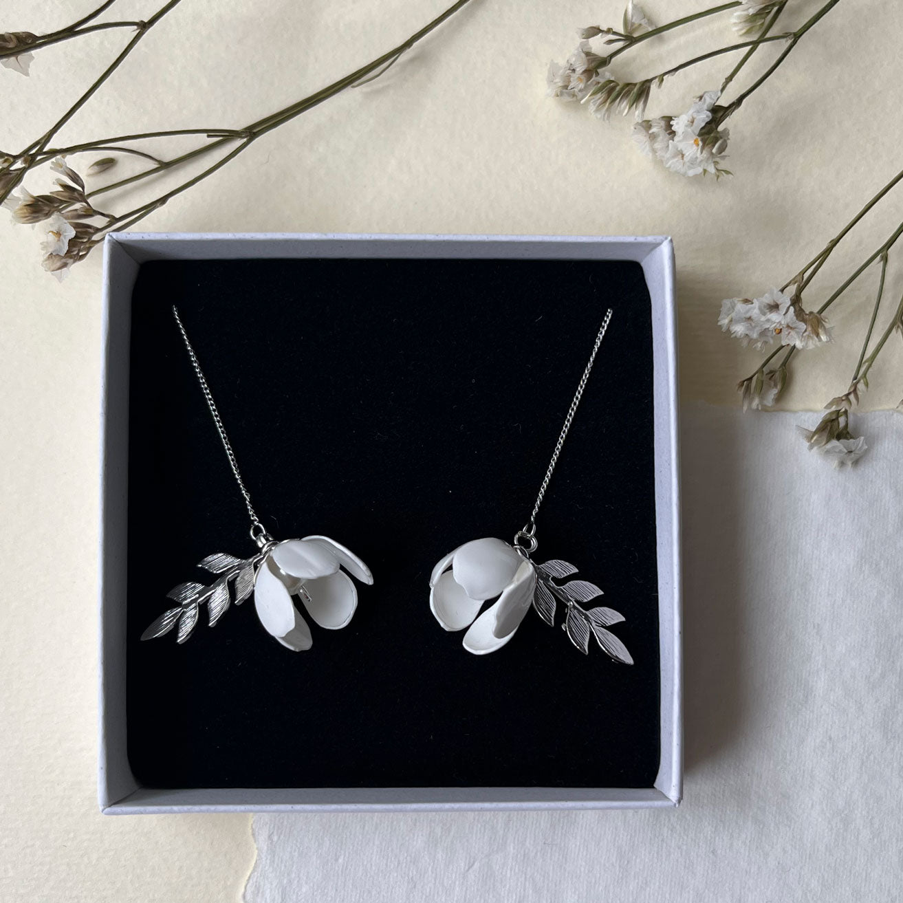 White Flower Adjustable Earrings Earrings Upcycle with Jing Silver Metal Parts 